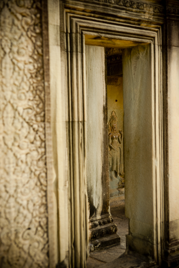 Angkor Wat Temples Windows 2